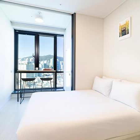 בוסאן From H Reposant Hotel Busnan Seomyeon מראה חיצוני תמונה
