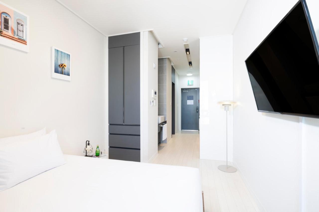 בוסאן From H Reposant Hotel Busnan Seomyeon מראה חיצוני תמונה