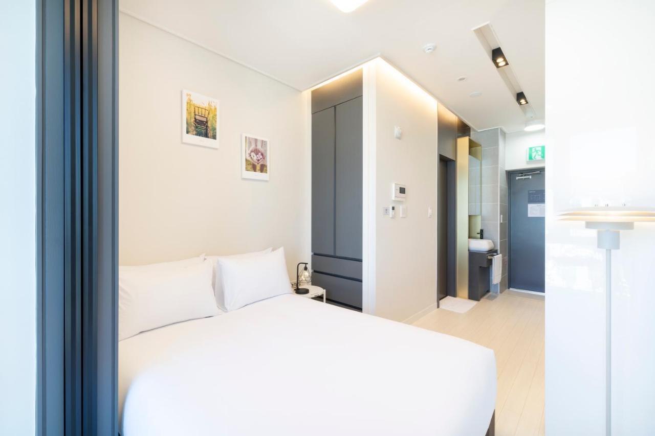 בוסאן From H Reposant Hotel Busnan Seomyeon מראה חיצוני תמונה